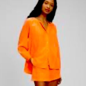 GAP Crinkle Boat Neck Gauze top size small